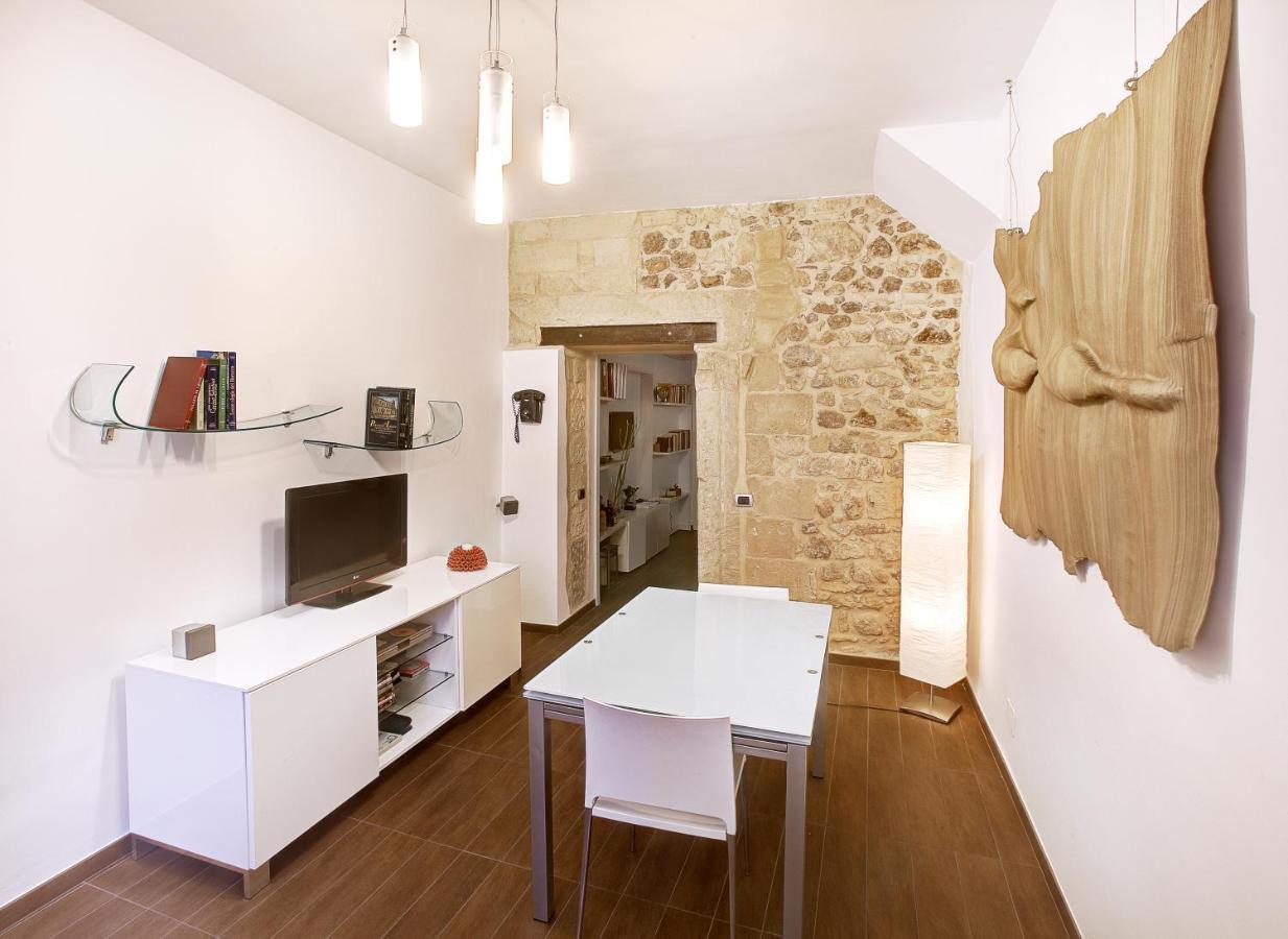 Nonna Jole Bed & Breakfast Lecce Bagian luar foto